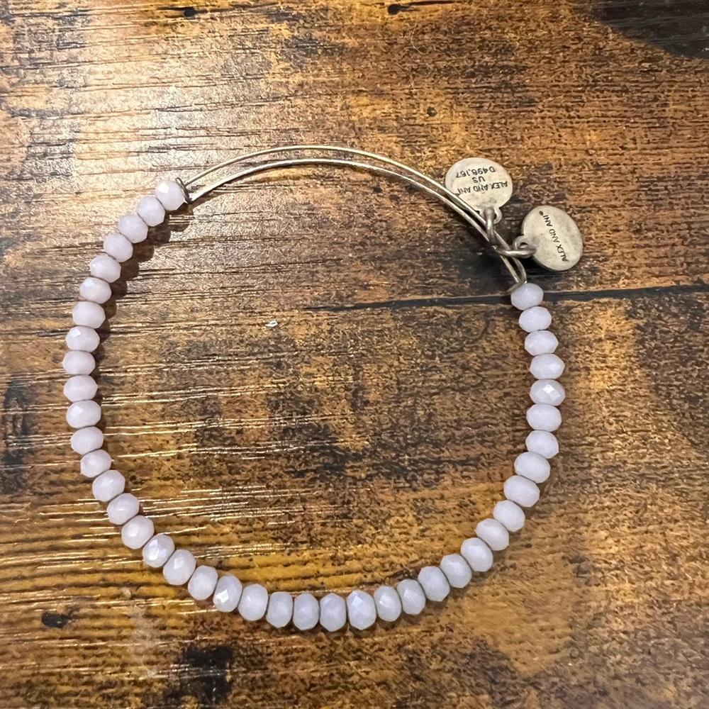 NWOT Alex and Ani Beaded Bangle